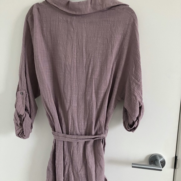 Good Neighbour Gauze Belted Romper in Lilac (size L) - Picture 4 of 4